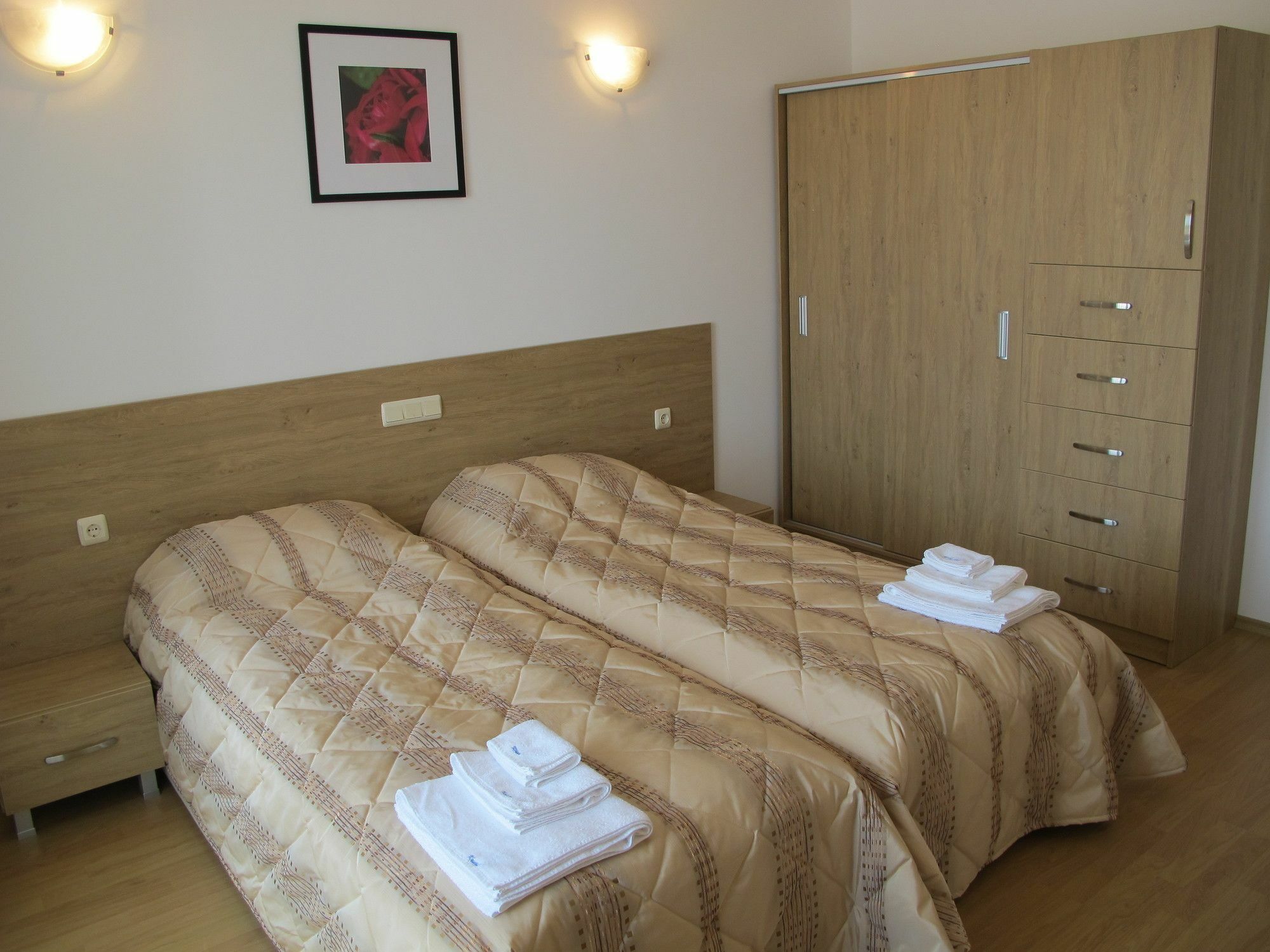 Apartment Crystal Beach Несебир Екстер'єр фото
